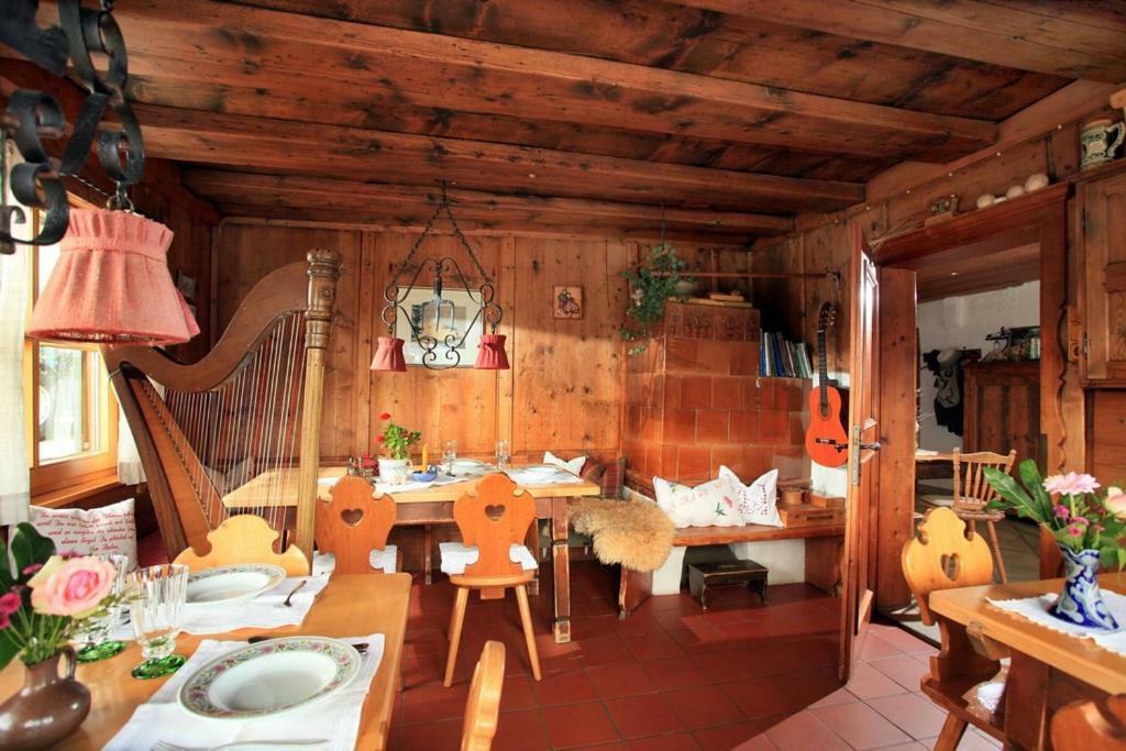 Bergpension Zinting Brixen im Thale Luaran gambar